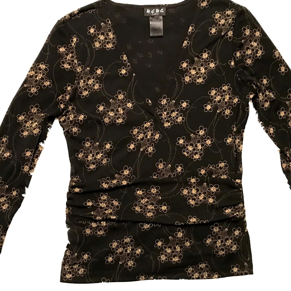 BCBG Paris Size M Floral Embroidered Top Blouse